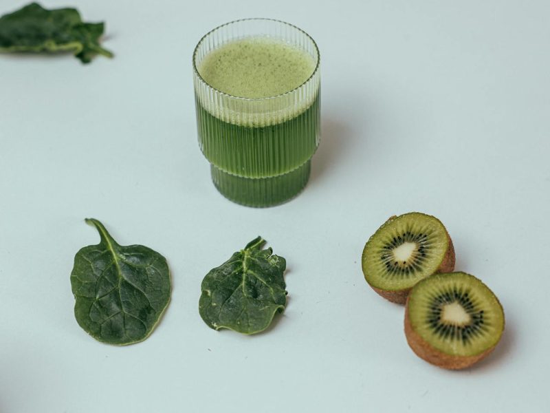 Spinazie smoothie maken