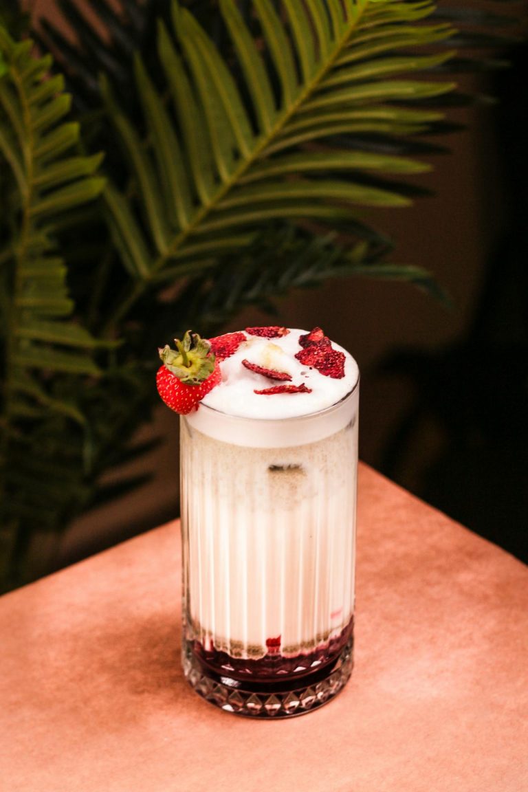 Smoothie rood fruit en melk