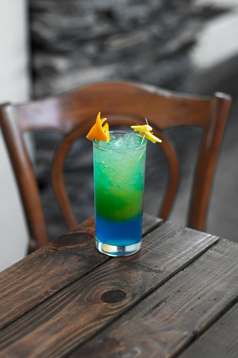Blue Lagoon mocktail