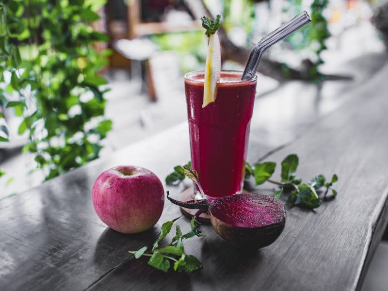 Detox smoothie rode biet