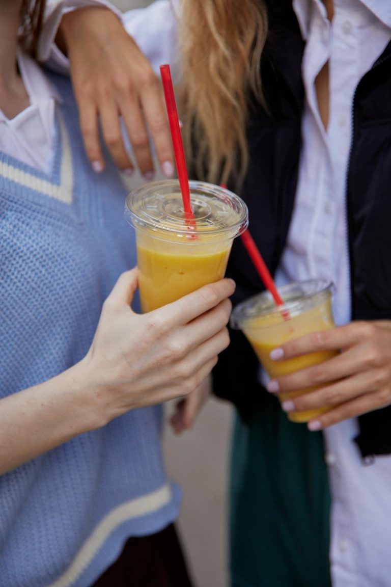 De ultieme smoothies voor een verfrissende roadtrip