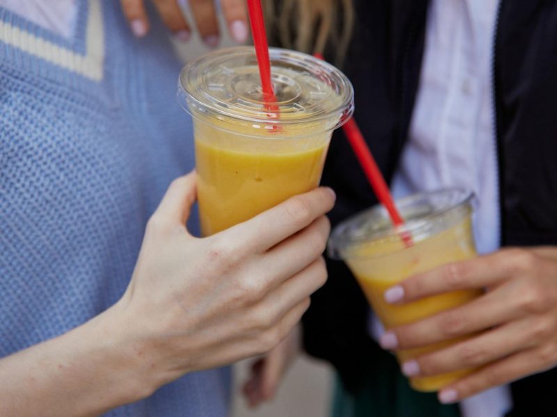 De ultieme smoothies voor een verfrissende roadtrip