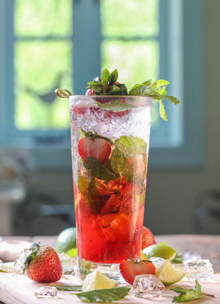 Strawberry Mojito mocktail