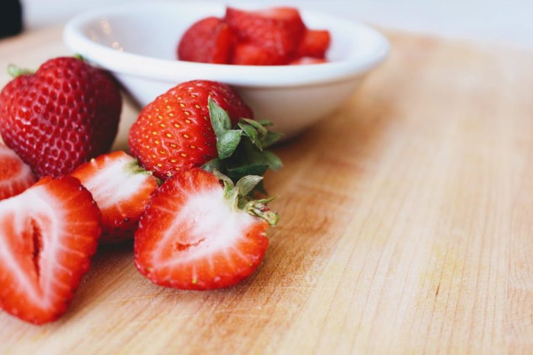 Aardbeienlikeur maken