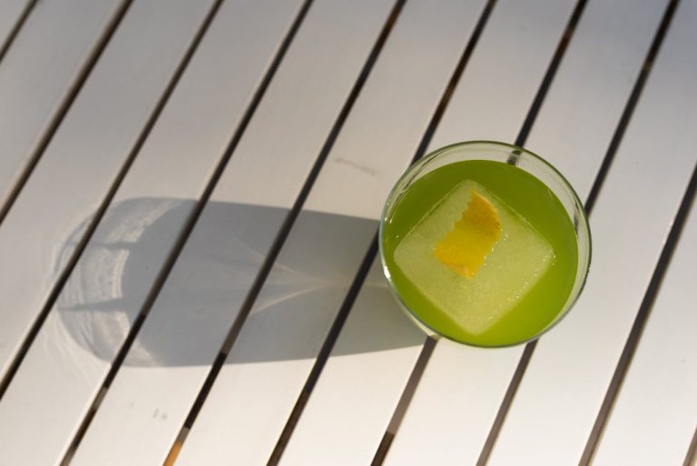 Groene mocktail maken