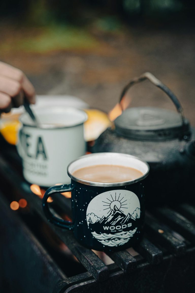 Hoeveel cafeïne in thee vs. koffie