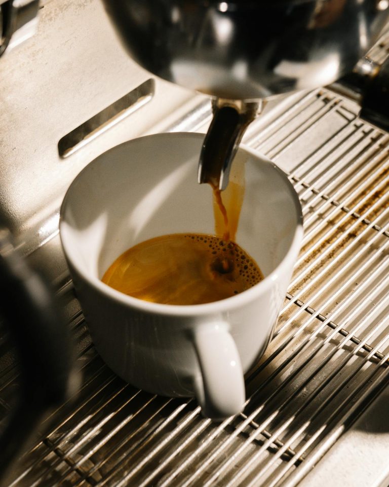 Proteïne koffie maken