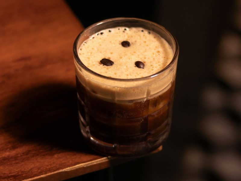 Welke koffielikeur gaat er in Spaanse koffie
