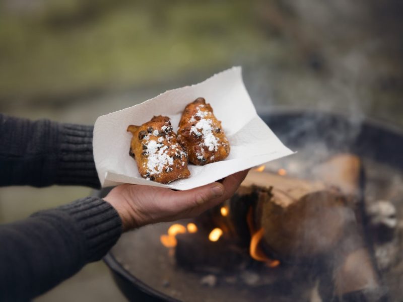 Hoe oliebollen laten rijzen met natte theedoek