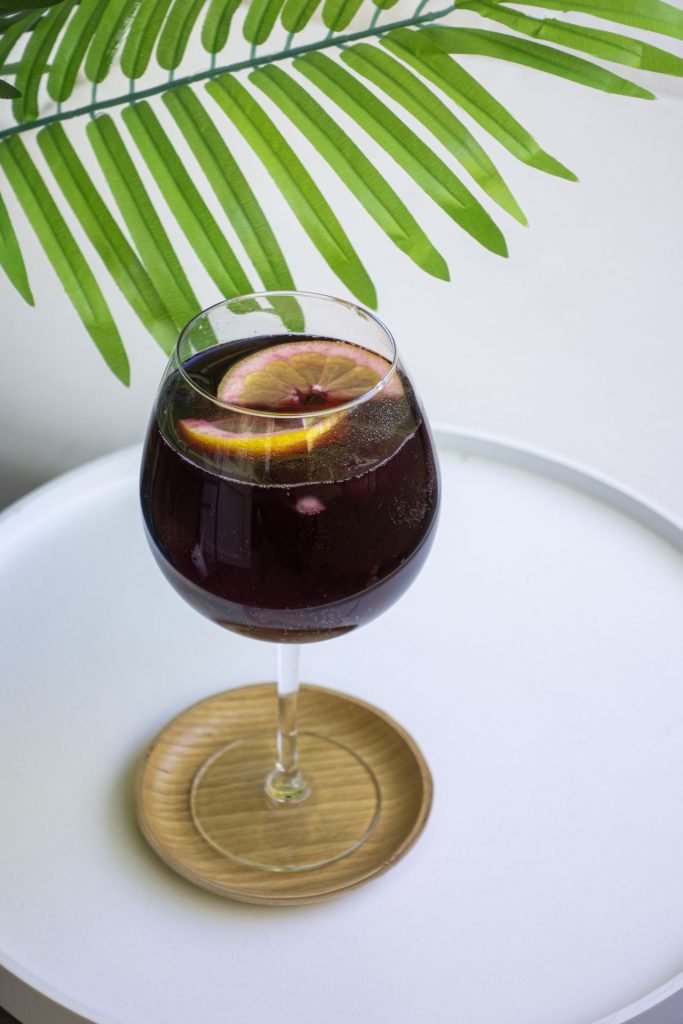 Hoe maak je sangria met likeur 43