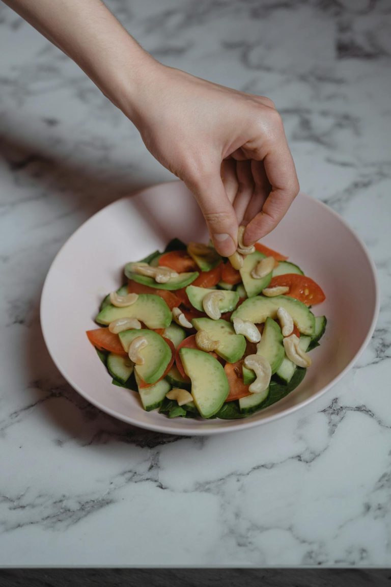 Koolhydraatarme salade maken