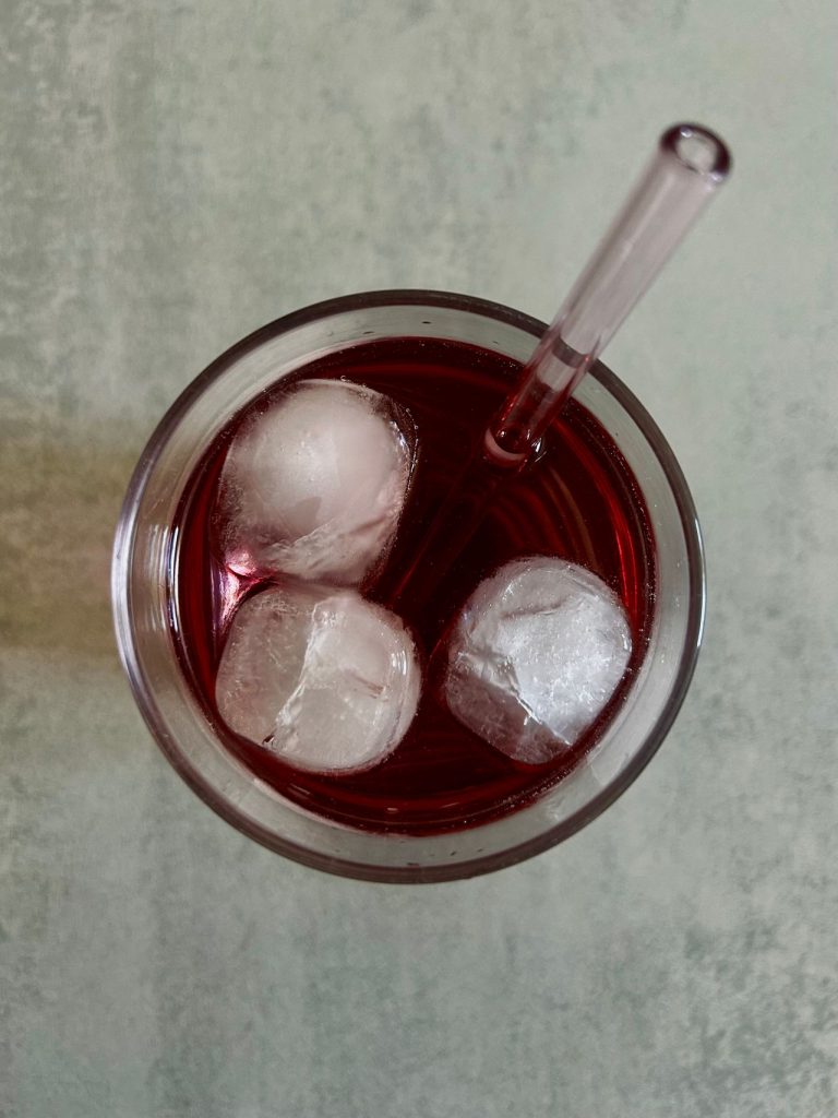 Zwarte bessen limonade maken