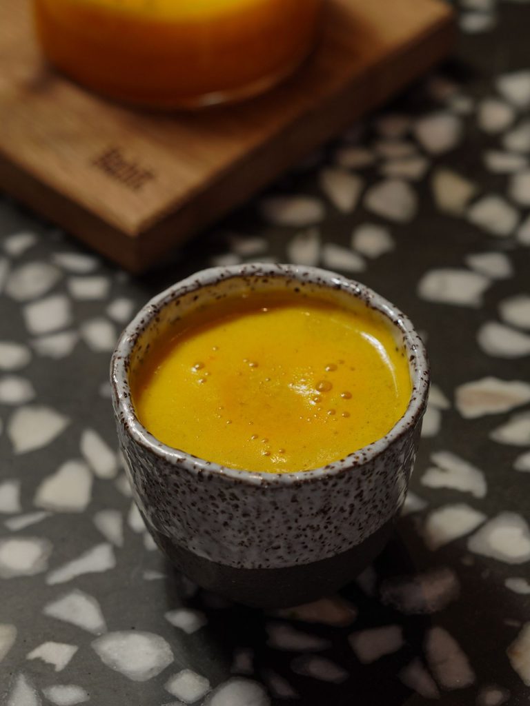 Golden milk maken