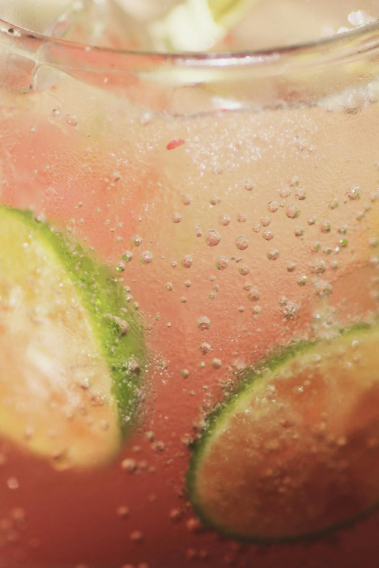 Zelf frisdrank maken met koolzuur