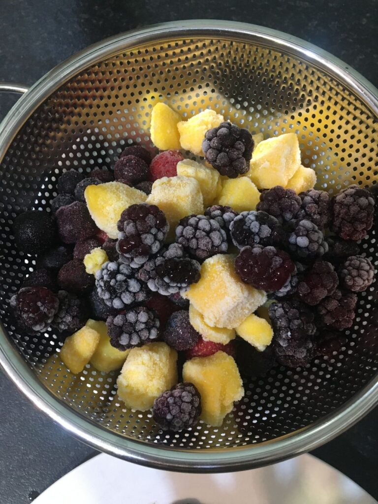 Diepvries fruit laten ontdooien