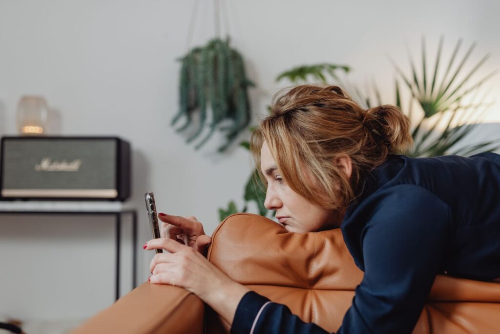 Zo voorkom je dat je telefoon ieder rustmoment overneemt