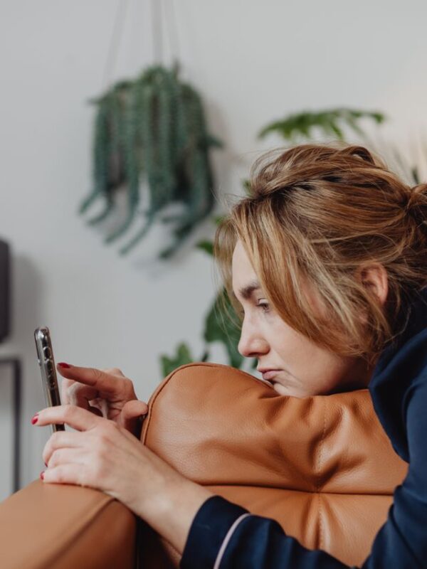 Zo voorkom je dat je telefoon ieder rustmoment overneemt