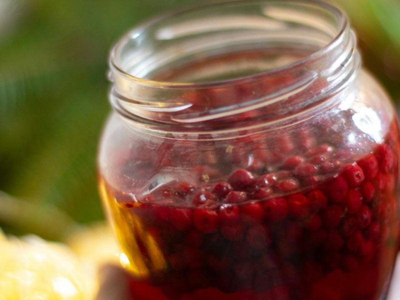 Hoe maak je kornoelje jam