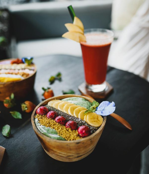 Smoothie bowl dragon fruit maken