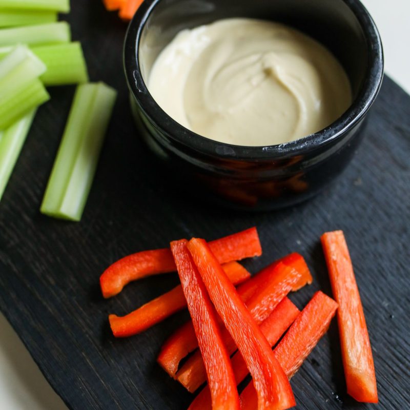 Tahini saus maken